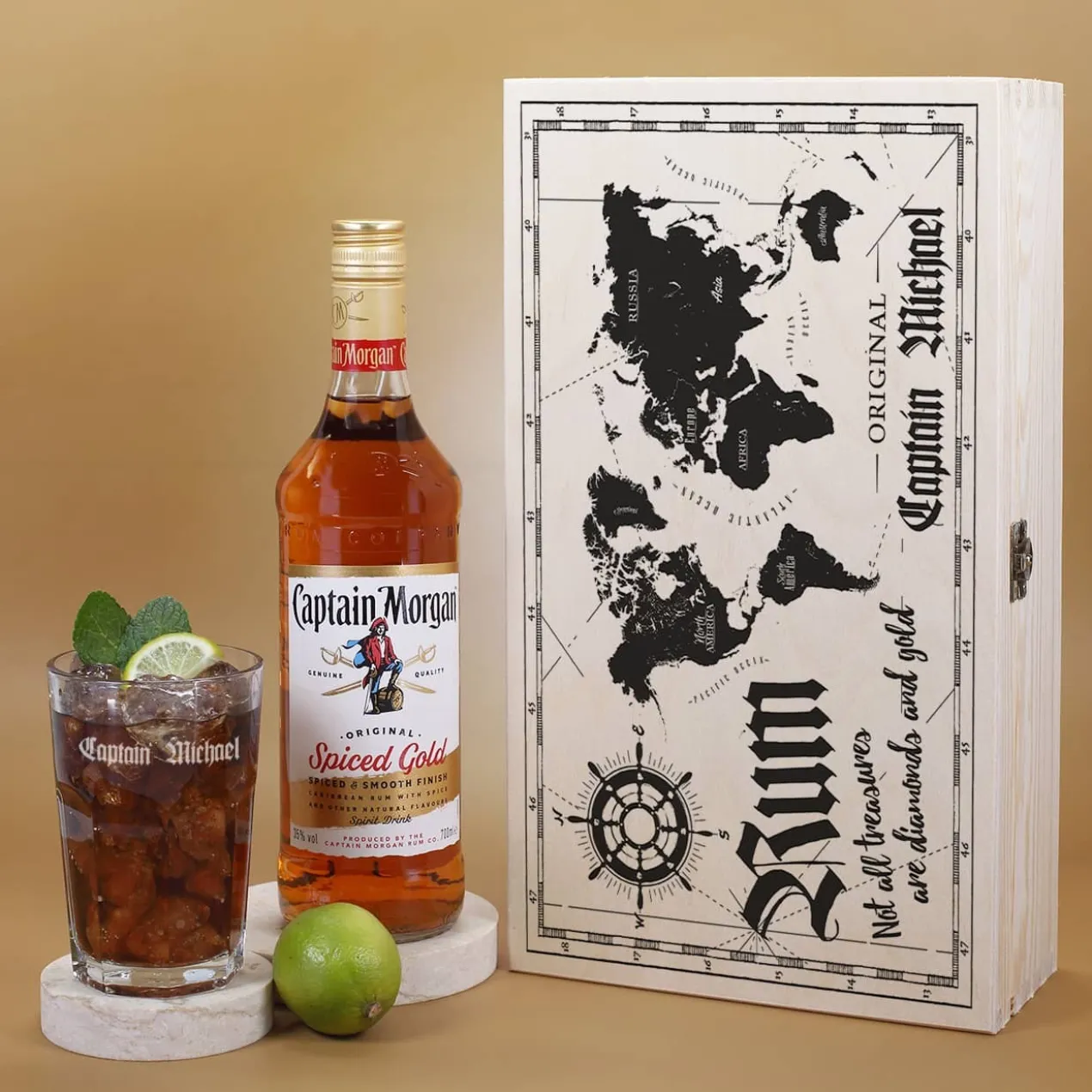 Rum-Set mit Captain Motiv