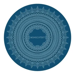 Runder Wohnteppich mit Mandala und Wunschtext in vier Farben