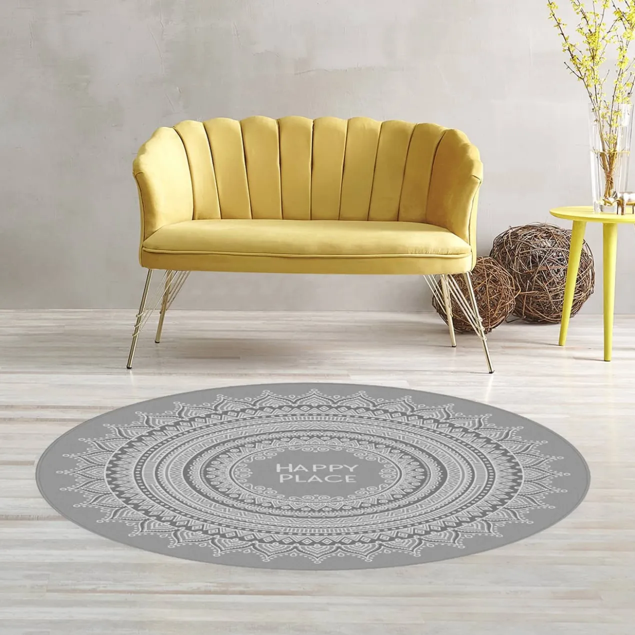 Runder Wohnteppich mit Mandala und Wunschtext in vier Farben