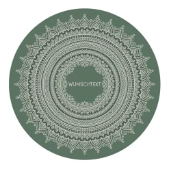 Runder Wohnteppich mit Mandala und Wunschtext in vier Farben