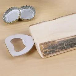 Rustikaler Holzflaschenöffner mit Wunschname