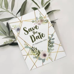 Save the Date Karte mit Blumenmotiv