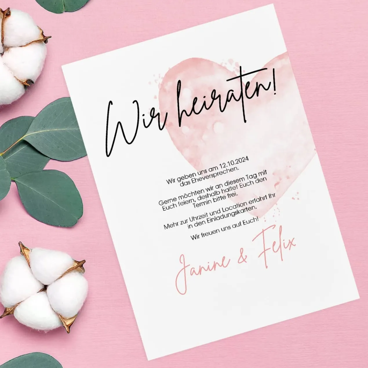 Save the Date Karte mit Brautpaar und rosa Watercolorherz