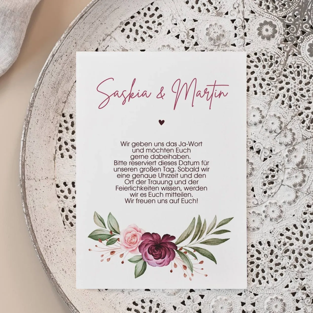 Save the Date Karte mit Rosenmotiv