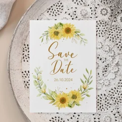 Save the Date Karte mit Sonnenblumenmotiv und Personalisierung