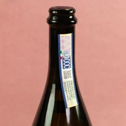 Scavi & Ray Gravierte Seccoflasche mit Taubenmotiv, Namen und Datum zur Hochzeit