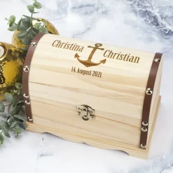 Schatztruhe aus Holz in 3 Größen mit Anker und Wunschgravur