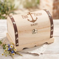 Schatztruhe aus Holz in 3 Größen mit Anker und Wunschgravur