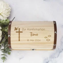 Schatztruhe zur Konfirmation mit Name & Datum graviert, 3 Größen auswählbar