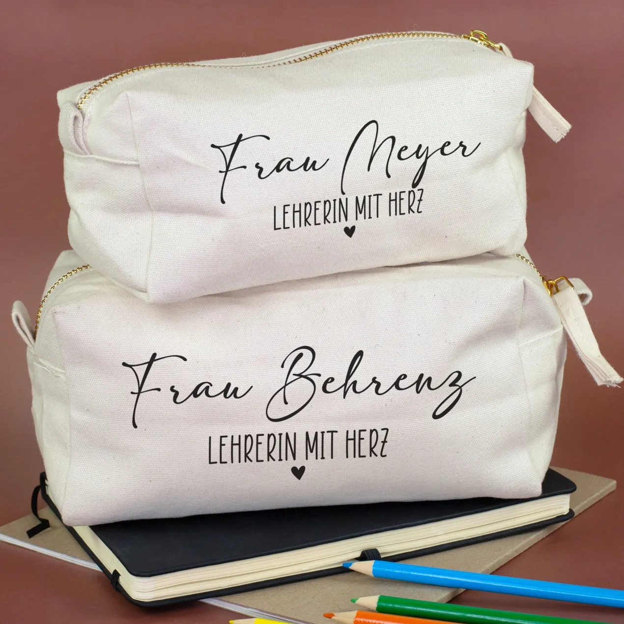Schlampermäppchen & Beautycase mit Herz als Geschenk für Frauen | Tasche personalisiert in 2 Größen