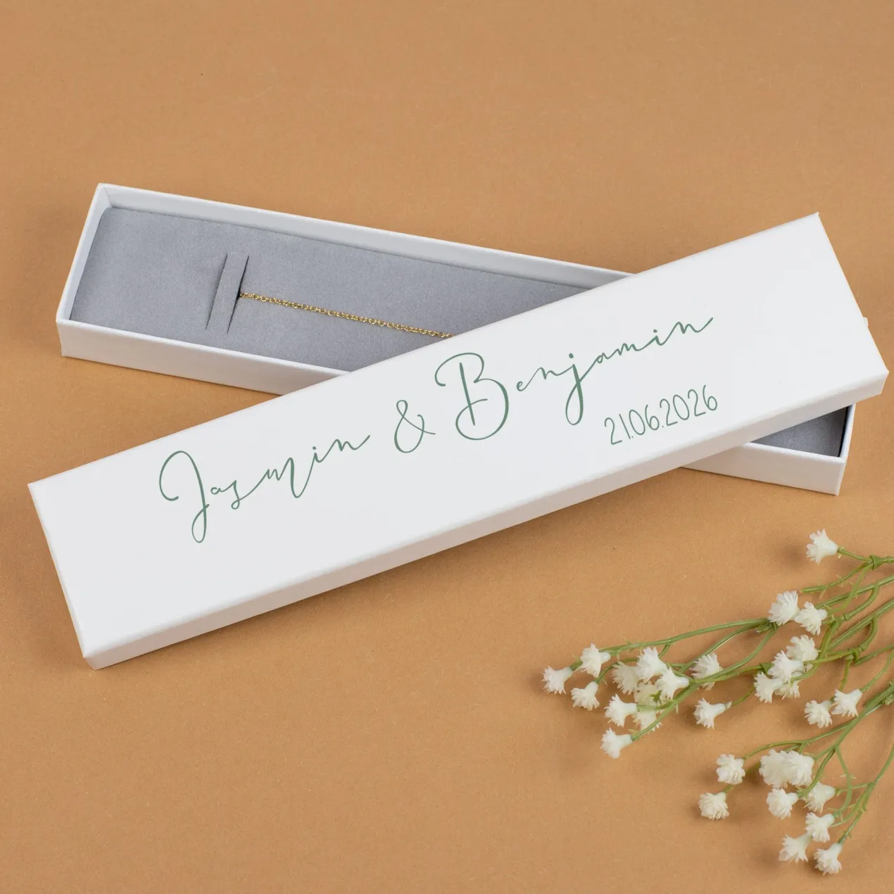 Schmuckverpackung personalisiert mit Namen & Datum für Armbänder zur Hochzeit oder Valentinstag