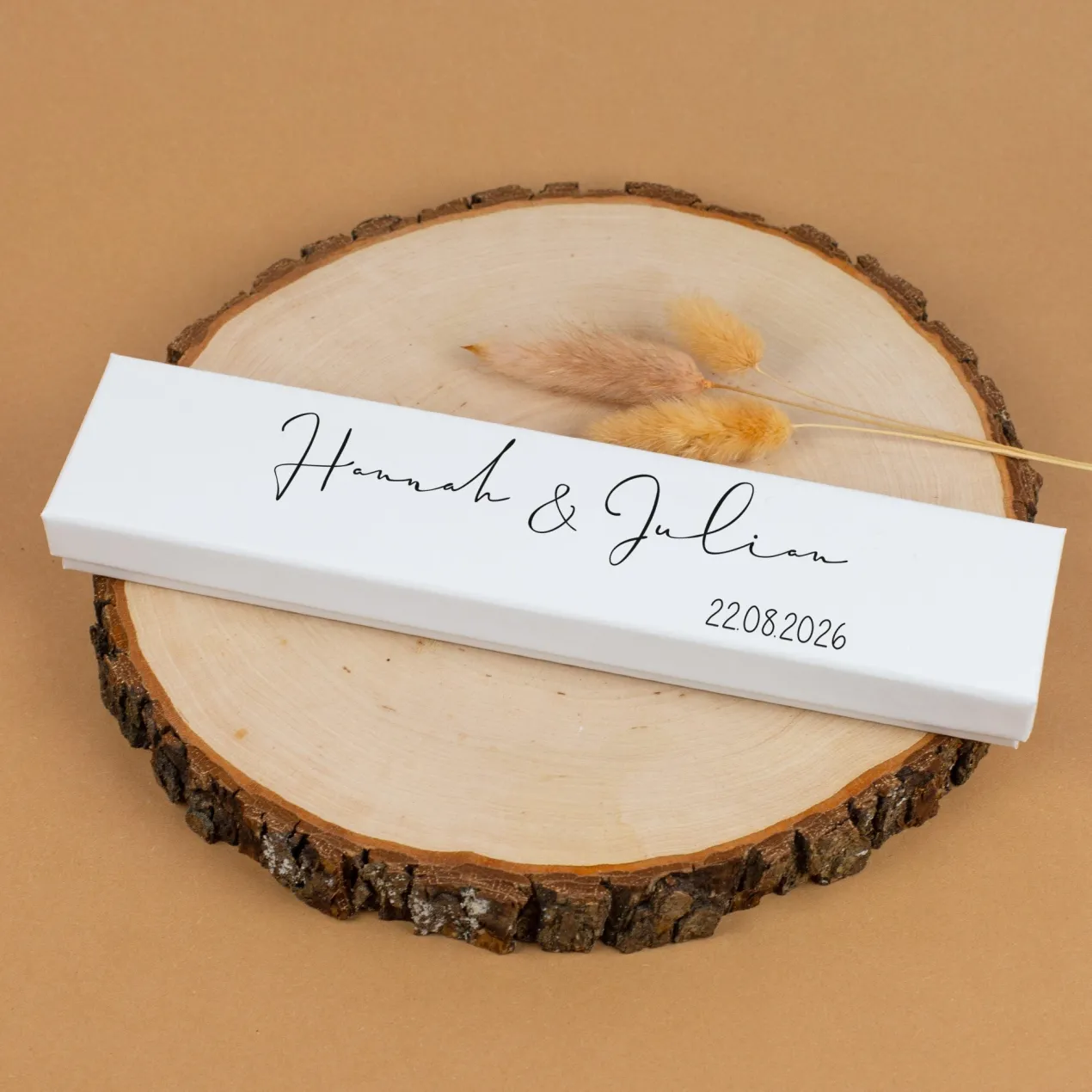 Schmuckverpackung personalisiert mit Namen & Datum für Armbänder zur Hochzeit oder Valentinstag