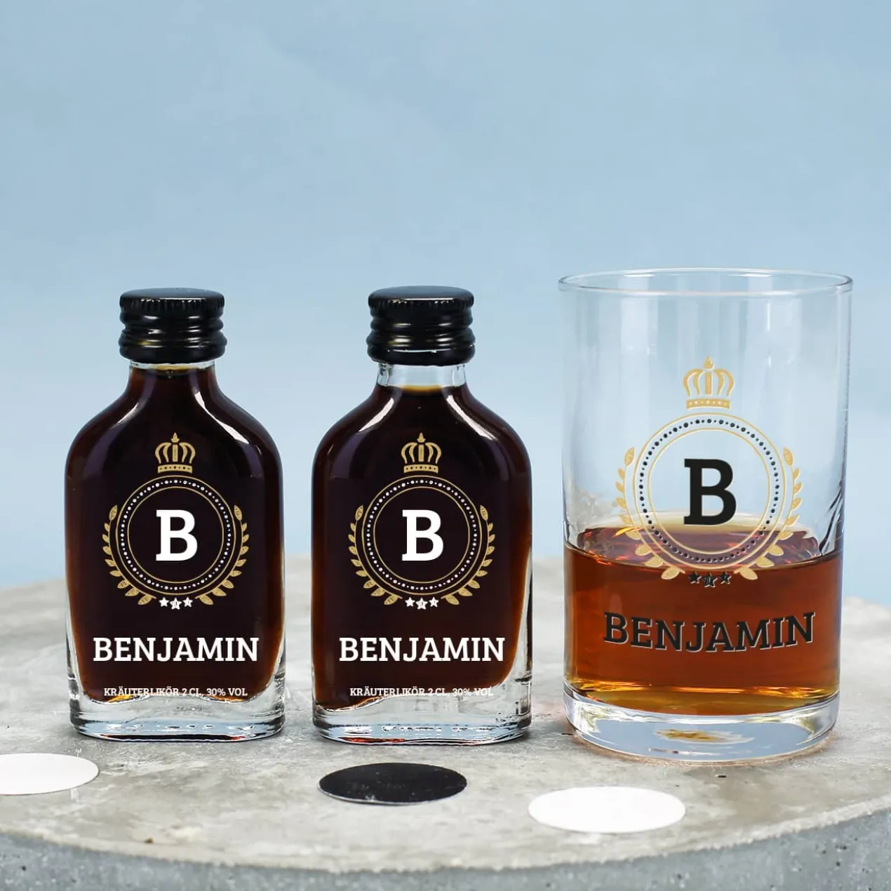 Schnaps-Geschenk für Männer mit 2 Kräuterlikören, Schnapsglas und persönlicher Box