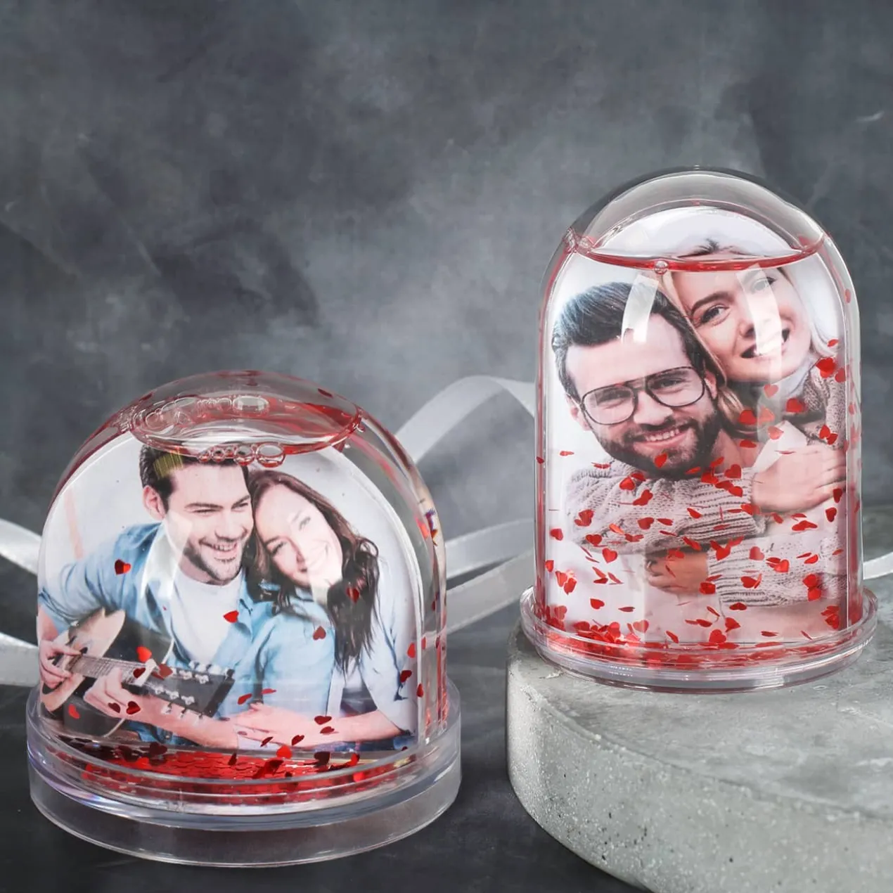 Schneekugel zum Valentinstag mit Ihren zwei Lieblingsfotos