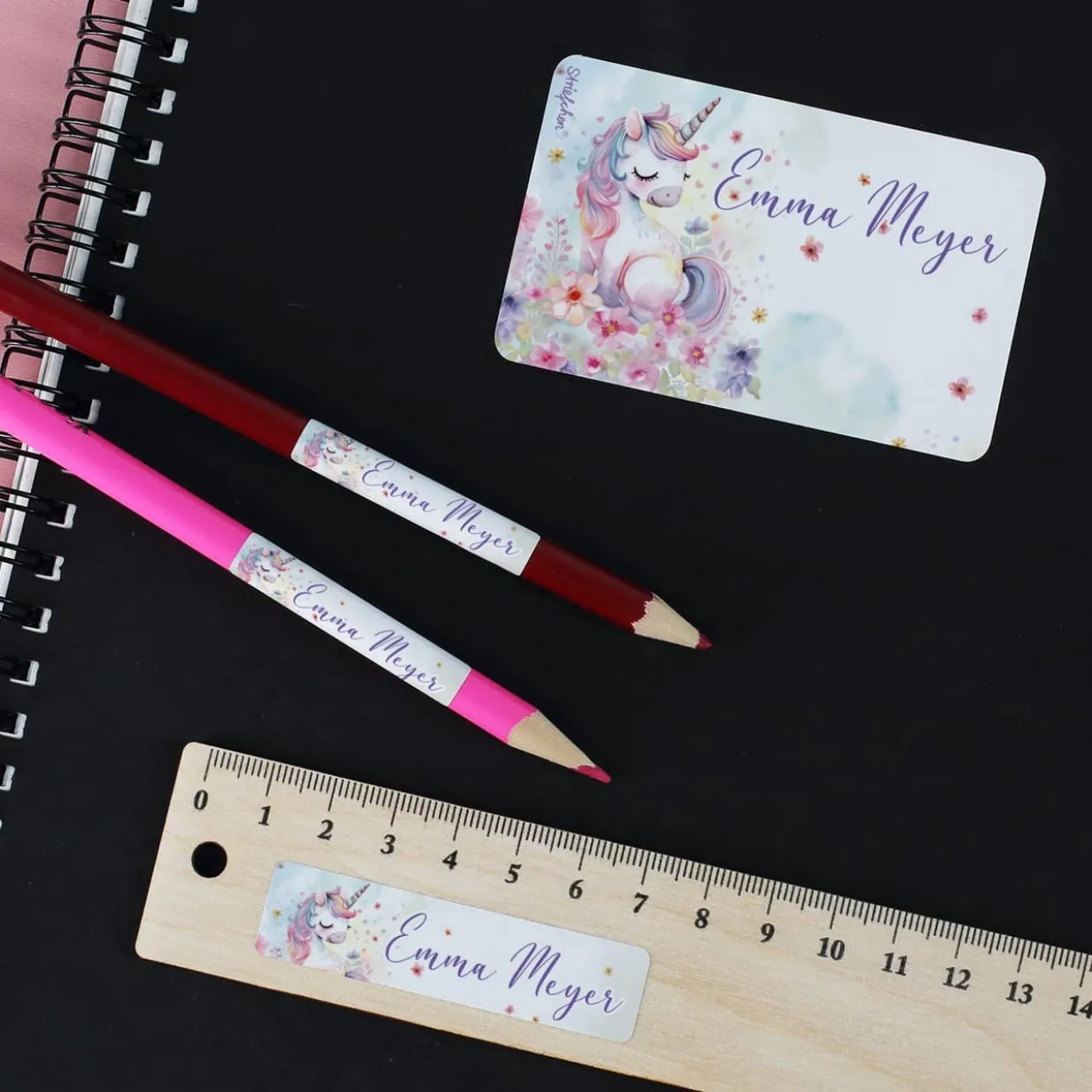 Schulaufkleber mit Einhorn-Motiv, Blumen und Name, 100 Stck. im Set