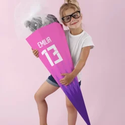 Schultüte für Fußballfans mit Name und Zahl