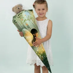 Schultüte mit magischem Feenmotiv und Wunschname bedruckt