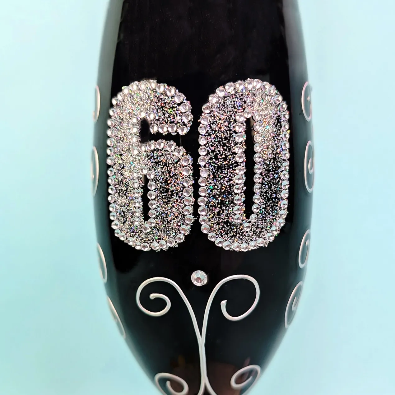 Schwarzes Sektglas mit Glitzerzahl für runde Geburtstage & Jubiläum