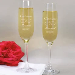 2 Sektgläser zur Hochzeit mit Gravur unendliche Liebe