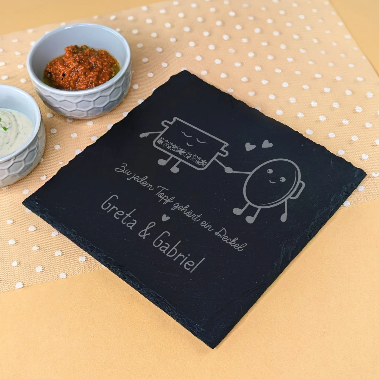 Servierplatte aus Schiefer für Paare personalisiert mit Namen | Topf und Deckel | 20x20 cm