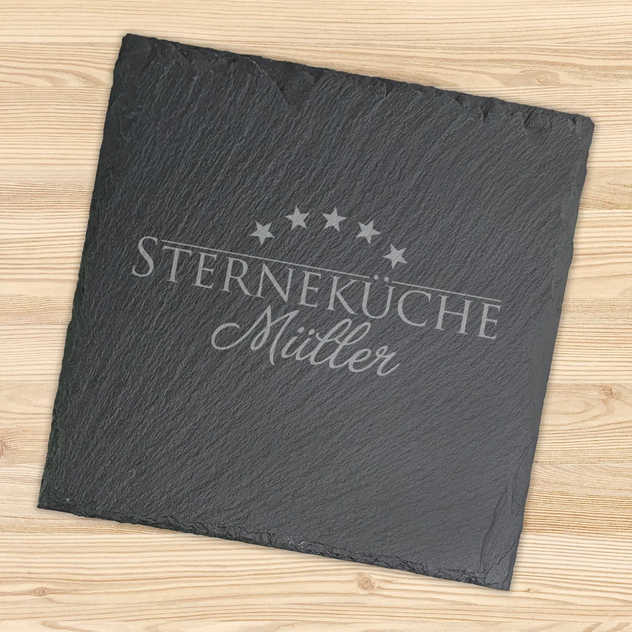 Servierplatte aus Schiefer personalisiert mit Name | Sterneküche | 20x20 cm