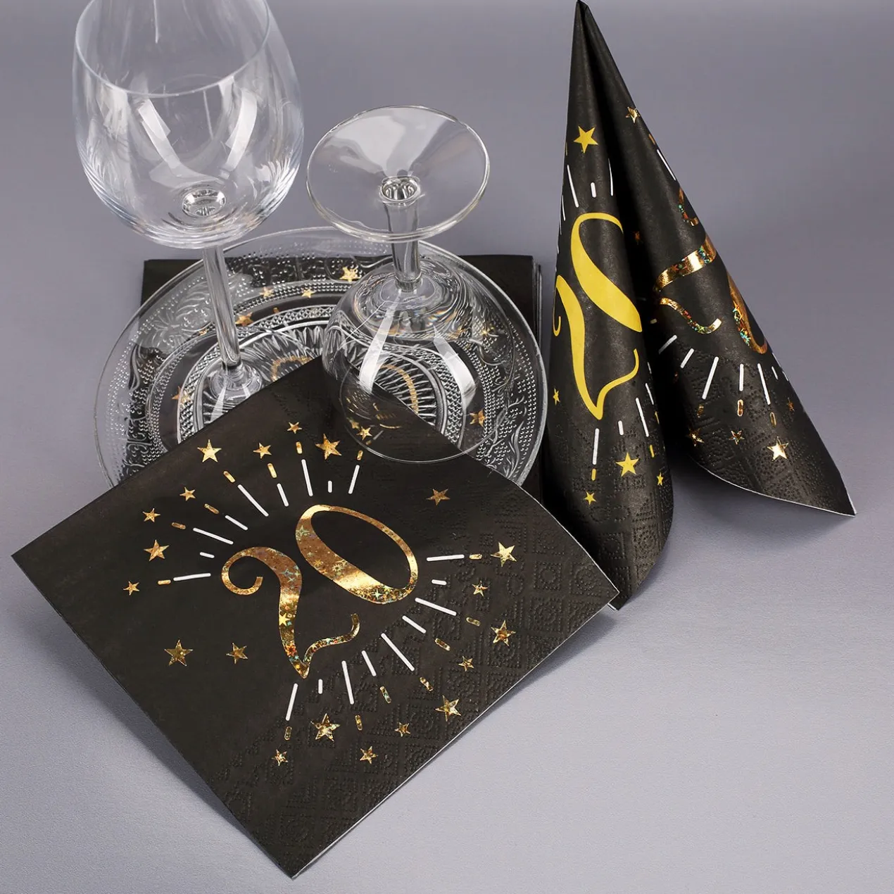 Servietten zum 20. Geburtstag - schwarz/gold-metallic