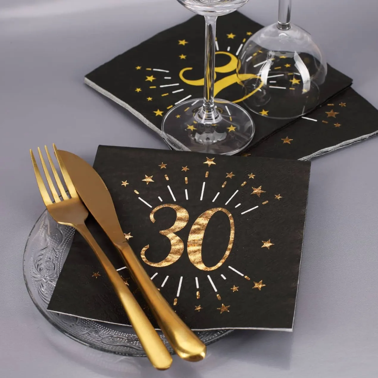 Servietten zum 30. Geburtstag - schwarz/gold-metallic