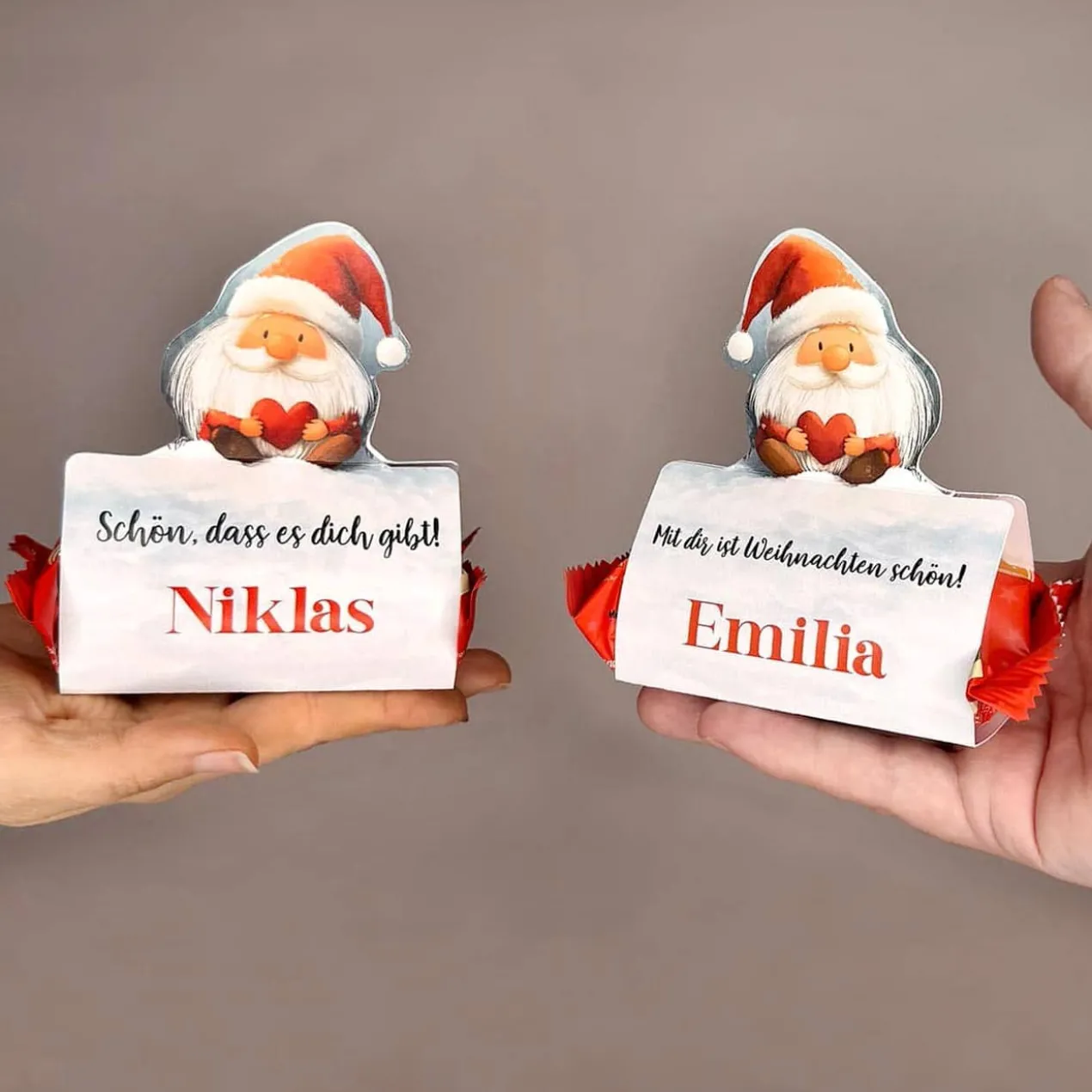 Süßer Weihnachtsgruß - Ministollen mit niedlicher Wichtel-Banderole und Ihrem Text