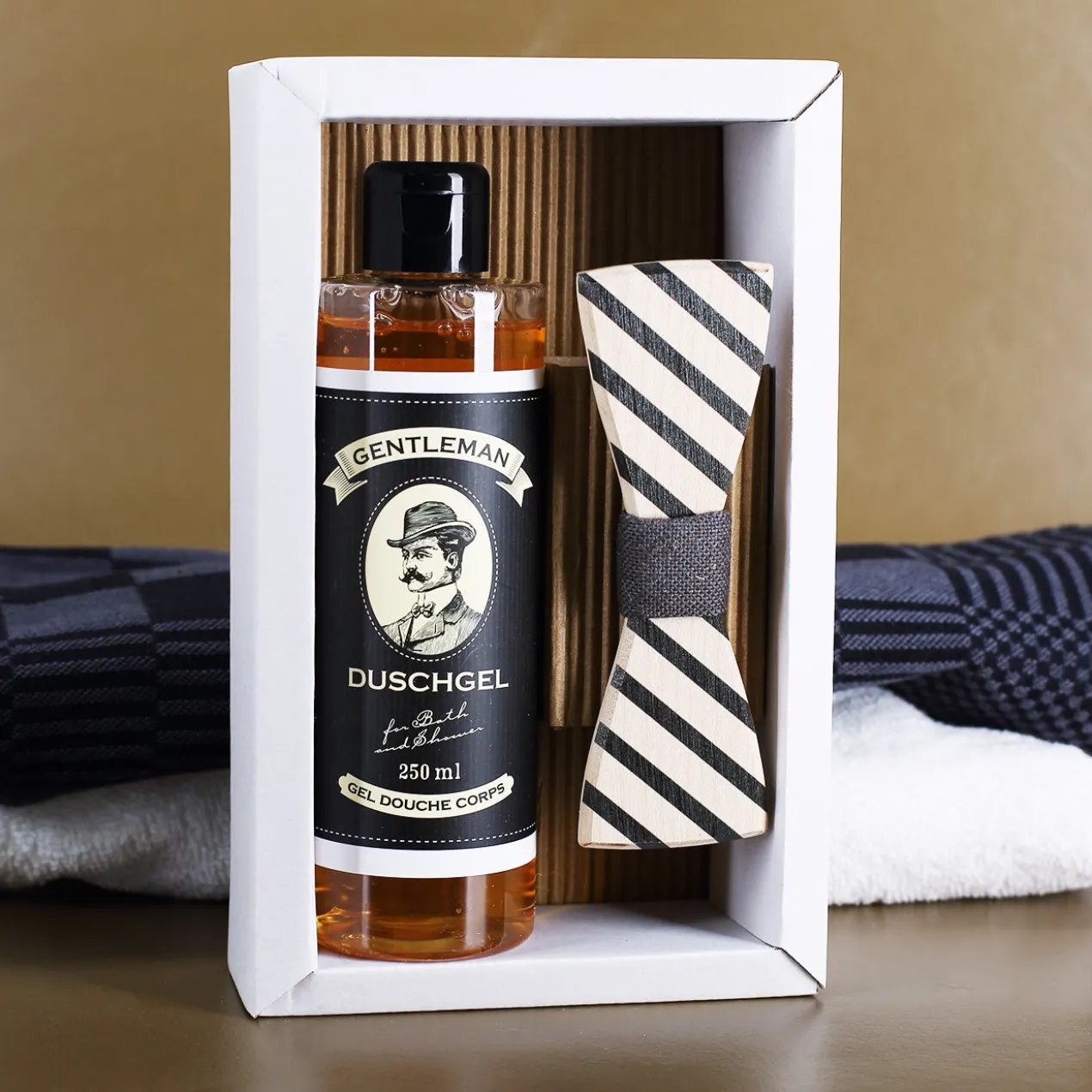 Set Gentleman - Duschgel & Holzfliege