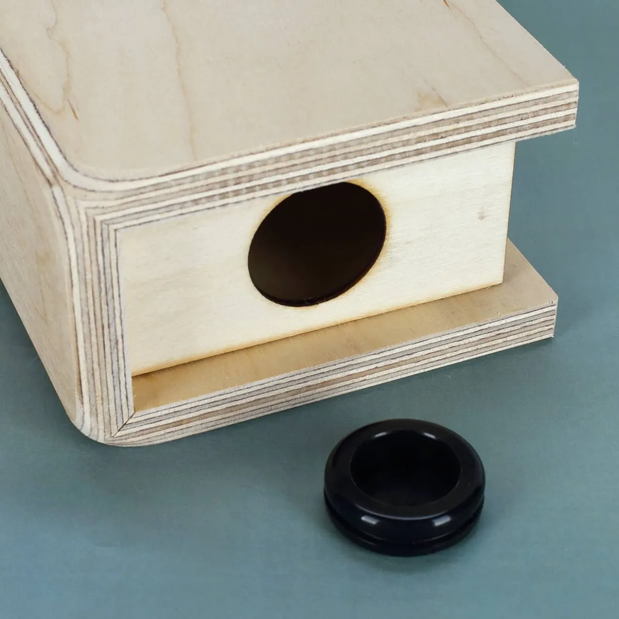 Sparbuch aus Holz mit Namensgravur