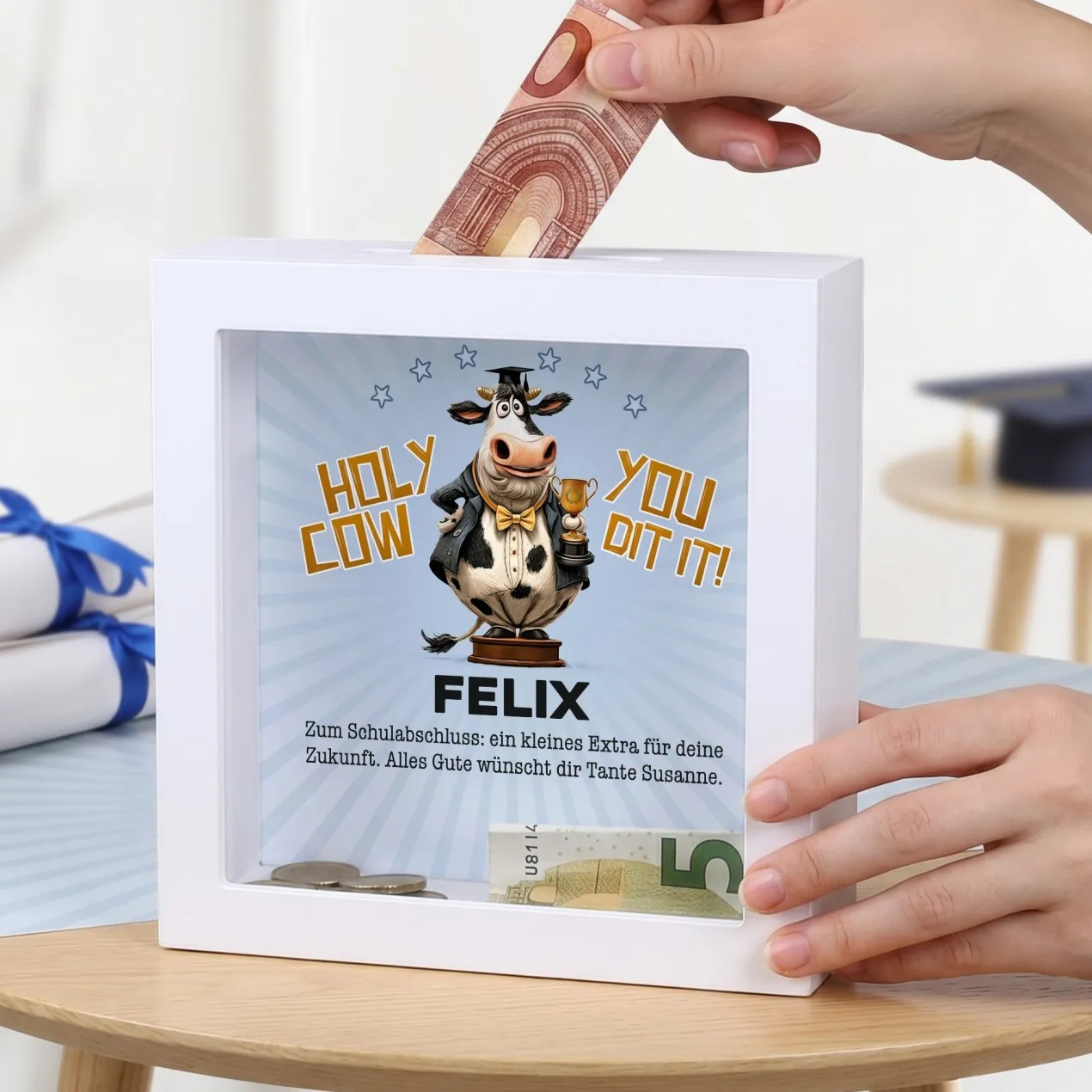 Spardose als personalisiertes Geldgeschenk zu Schulabschluss, Abitur & Studium | Holy Cow