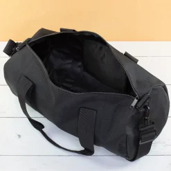 Sporttasche mit Regenbogen Motiv & Name personalisiert | Reisetasche als Geschenk für Mädchen & Frauen