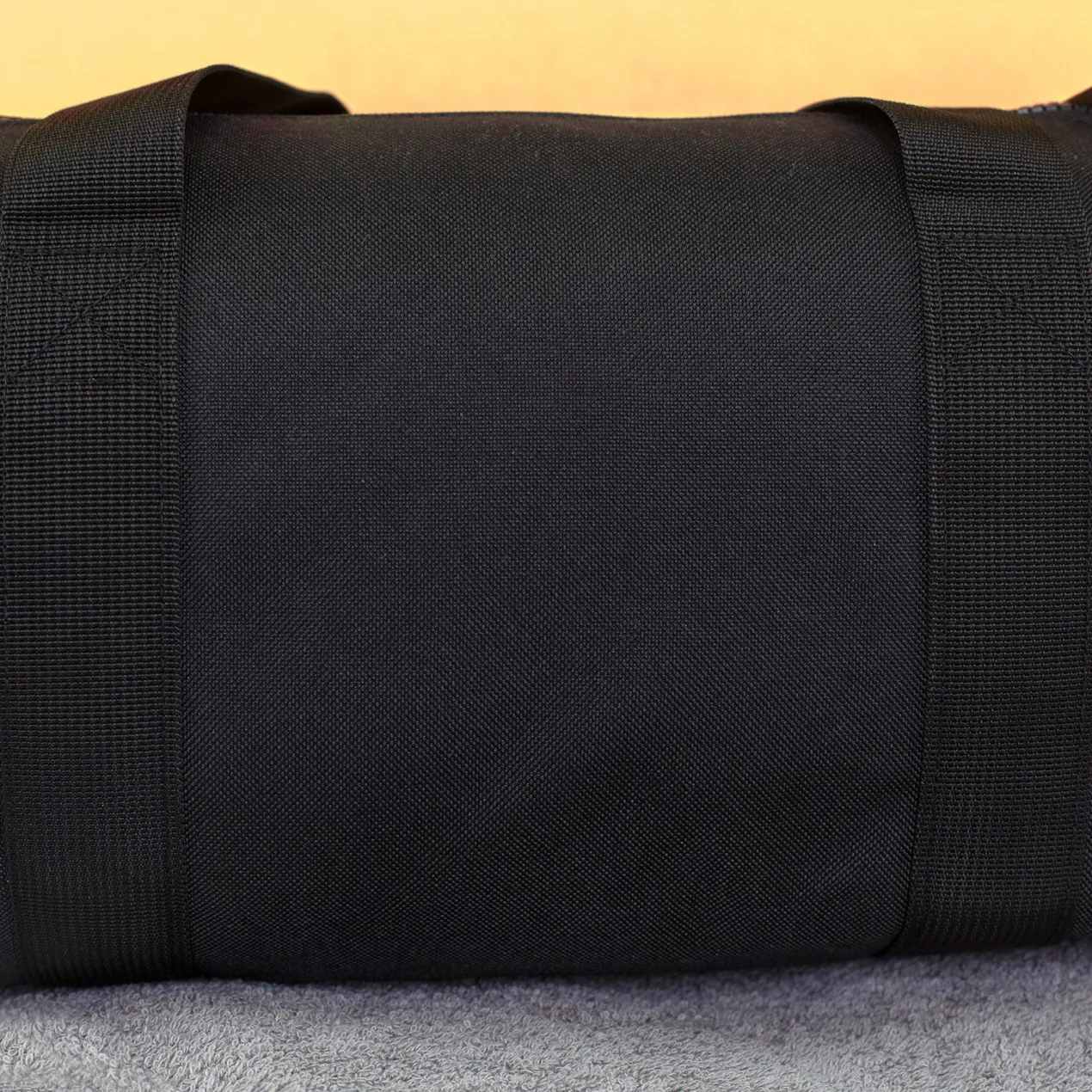 Sporttasche personalisiert mit Name & Gym Motiv | Duffle Bag für Männer & Sport als Geschenk