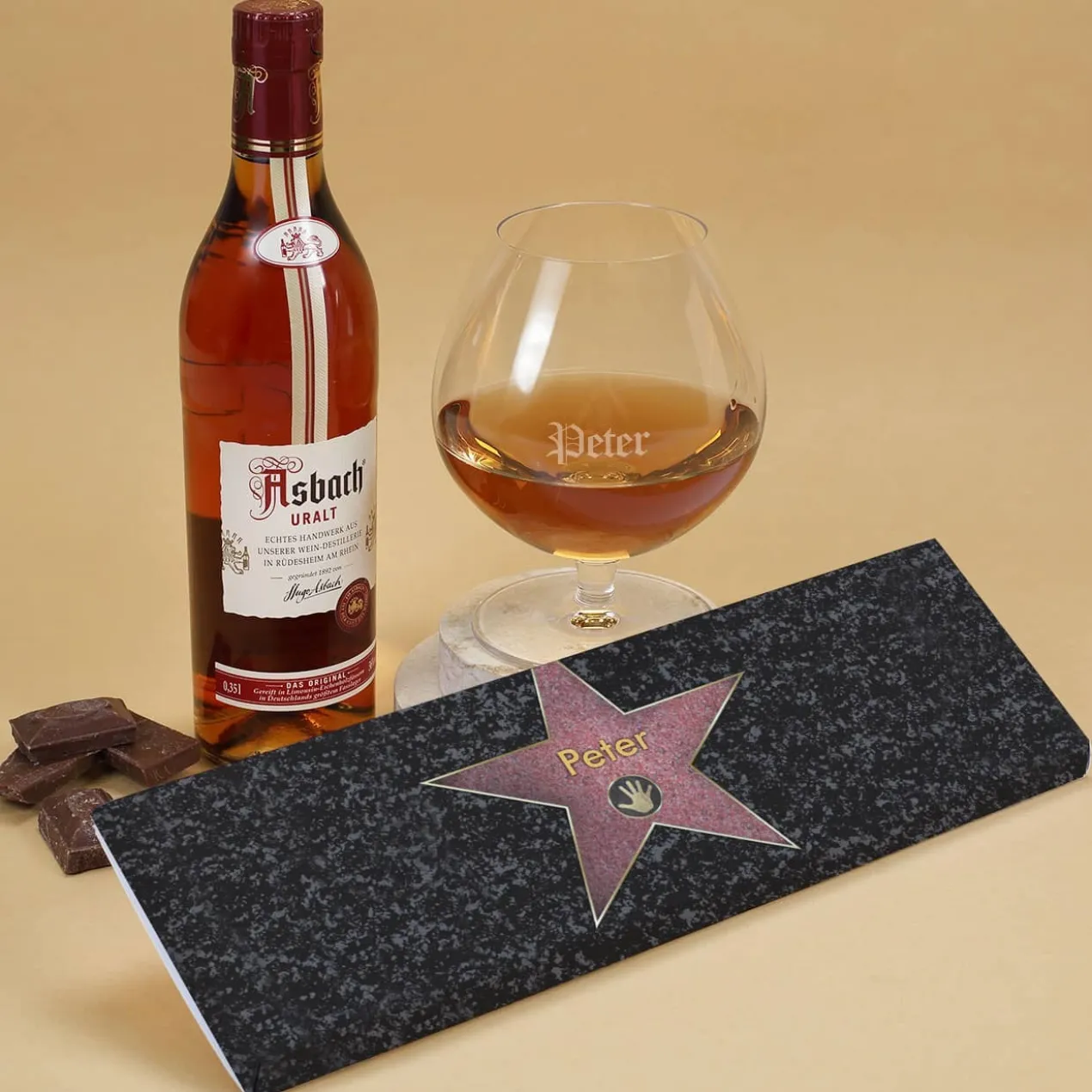 Star des Tages - Geburtstagsgeschenk mit Asbach Uralt, Glas und Schokolade