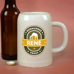 Steingut Bierkrug 'Bierkenner' personalisiert mit Name | Keramik Bierglas 0,5 oder 1 Liter