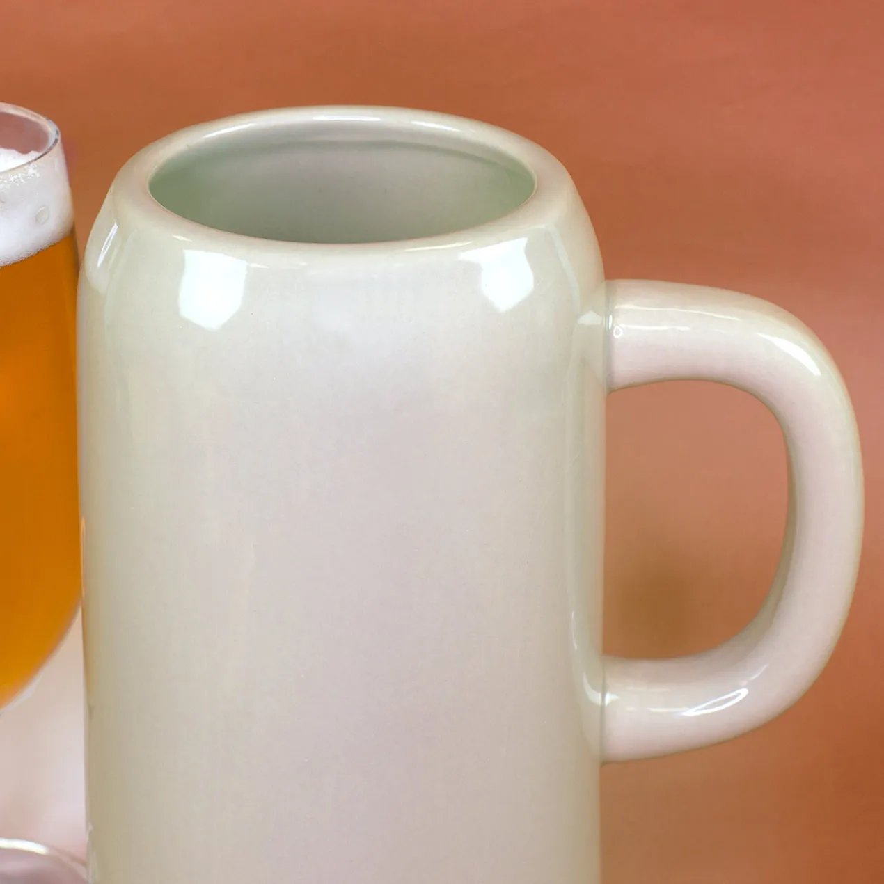 Steingut Bierkrug 'Super Papa' als Geschenk für Väter | Keramik Bierglas 0,5 oder 1 Liter