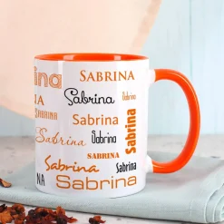 Tasse mit Ihrem Namen in verschiedenen Schriftarten und Farben