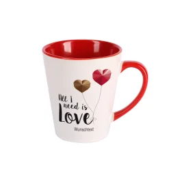 Tasse mit Wunschtext und Herzen | All I need is Love