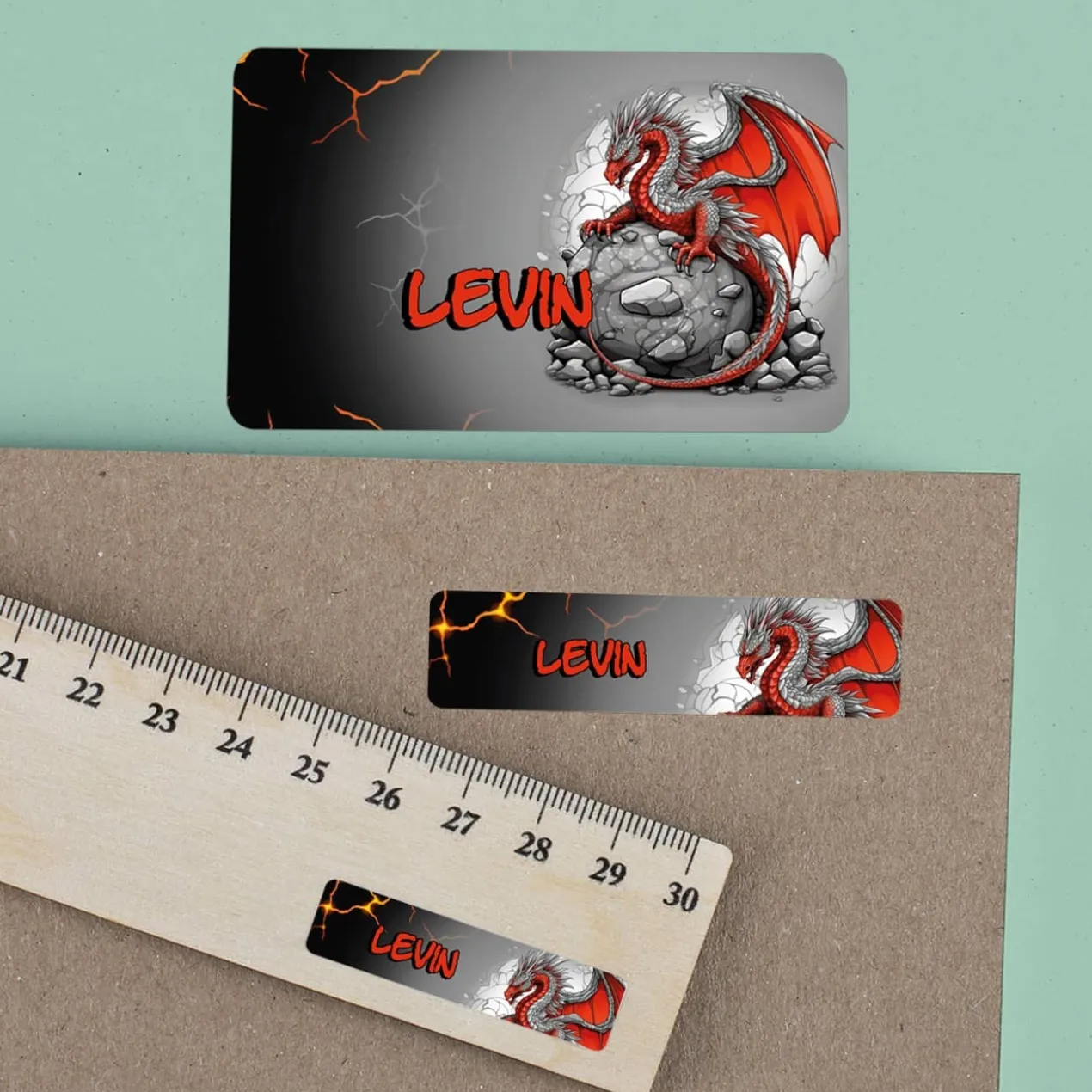 100-teiliges Aufkleber-Set mit rotem Drache und Name