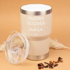 Thermobecher mit Spruch - Einatmen Ausatmen Lächeln | Coffee to Go & Reise Becher als Geschenk