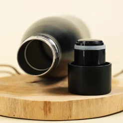 Thermosflasche in zwei Farben mit Ihrem Wunschnamen