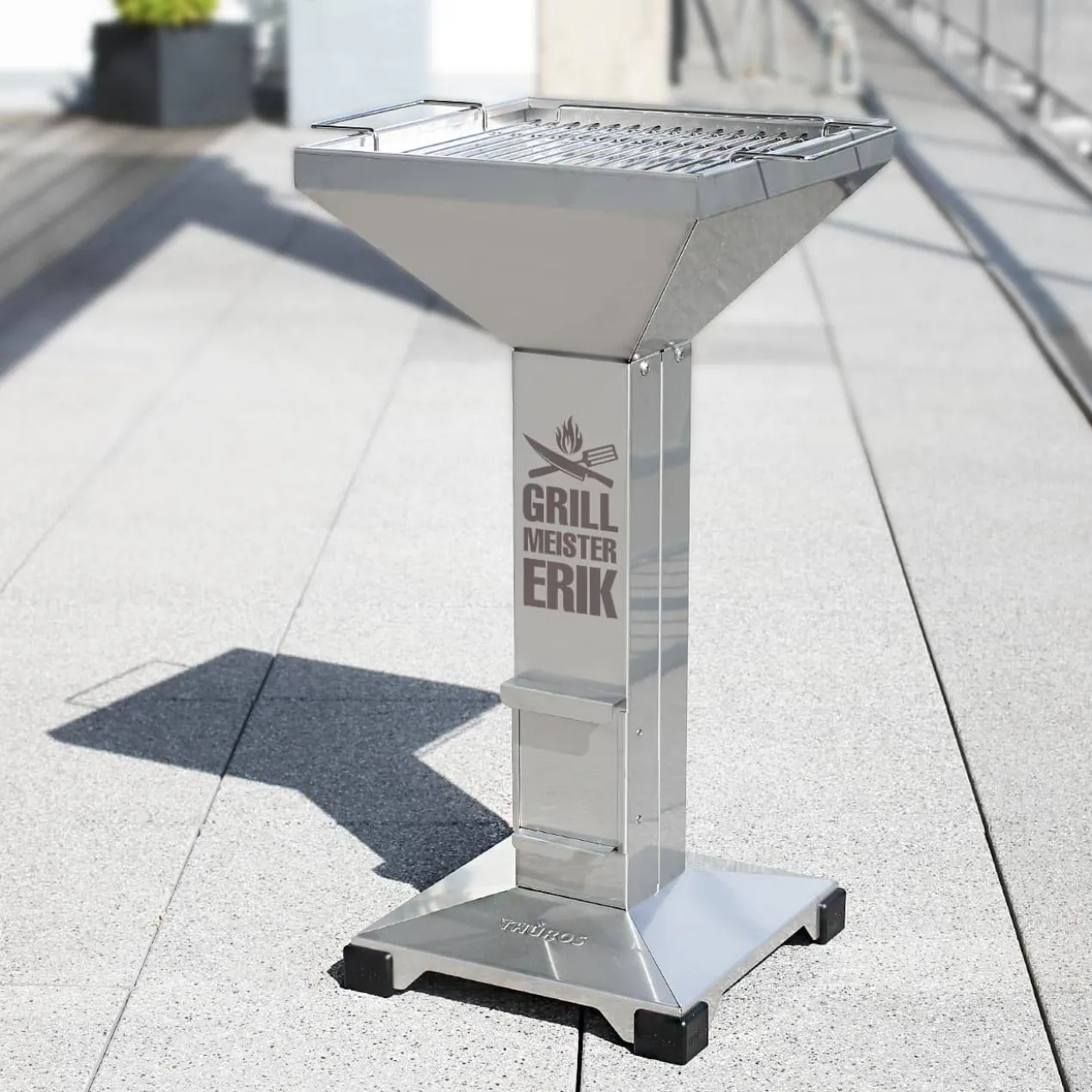 Thüros T2 Edelstahl Kaminzuggrill für Grillmeister mit persönlicher Gravur