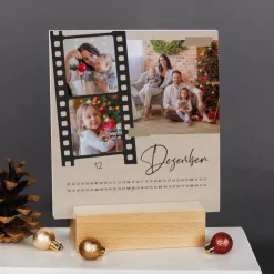 Tischkalender 2026 mit 3 Bilder pro Monat und Holzsockel