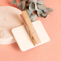 Tischnummer als Holztafel mit Klammer für Hochzeiten, Geburtstage & Feiern