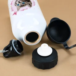 Trinkflasche mit Baby-Katze und Namensaufdruck