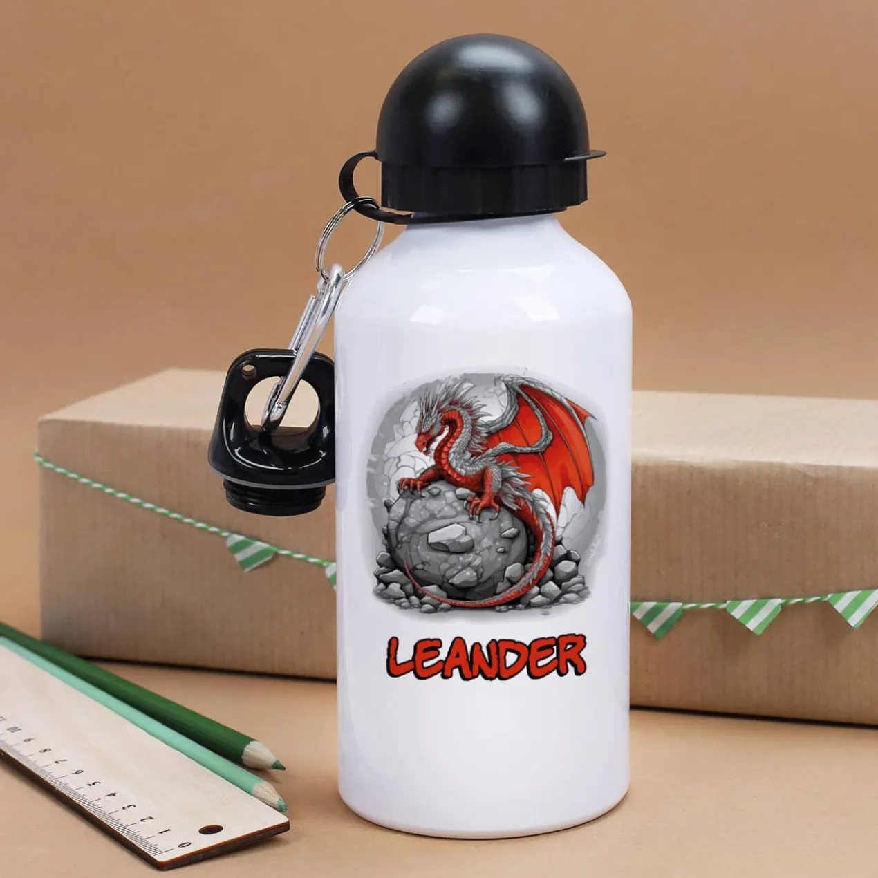 Trinkflasche mit Drachen-Motiv und Wunschname