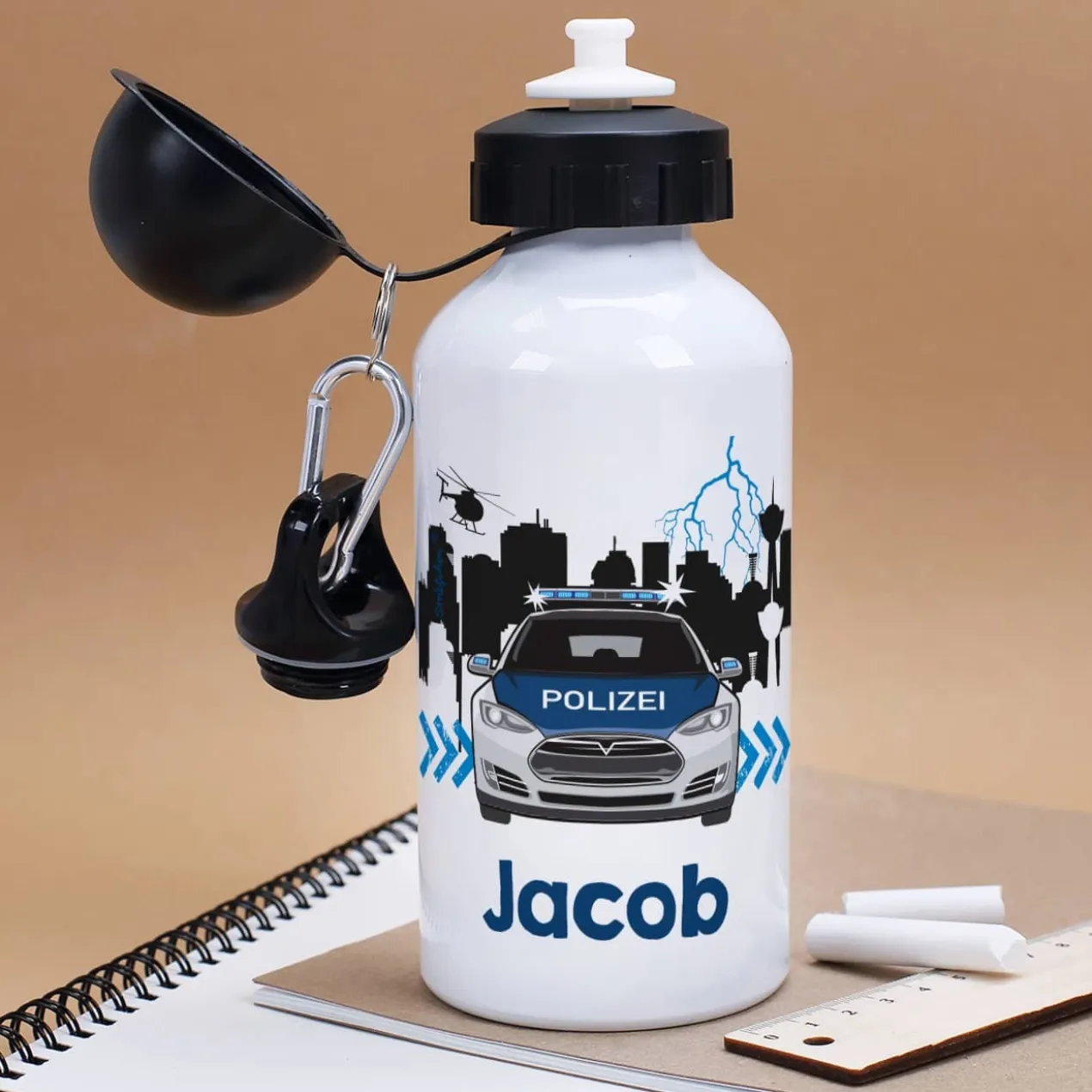 Trinkflasche mit Polizeiauto und Name