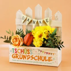 Tschüss Grundschule - Präsentkorb Pflanzkiste als Abschiedsgeschenk für Lehrer