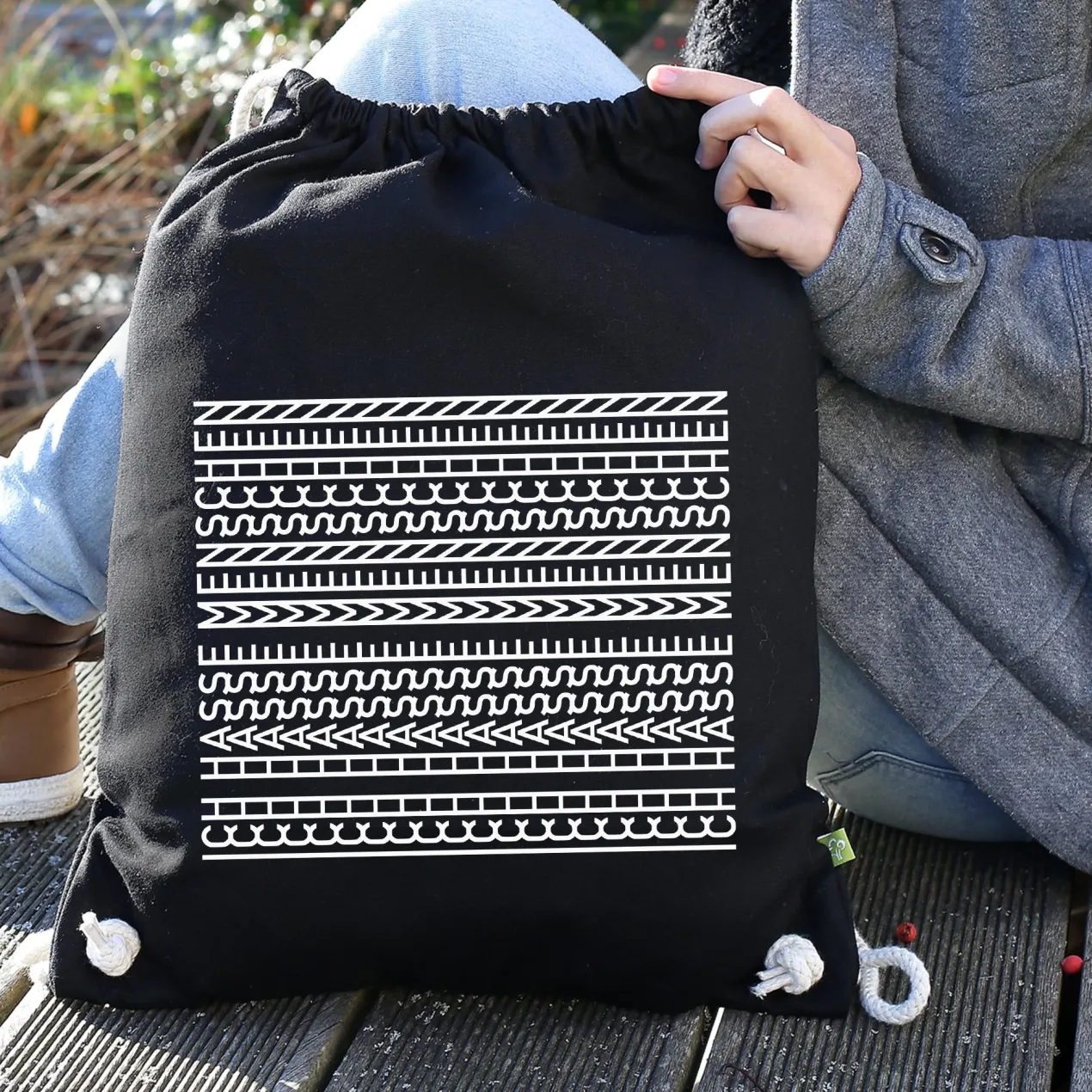 Turnbeutel 'Ich hasse Menschen' als lustiges Geschenk | BIO Rucksack mit versteckter Botschaft Schwarz