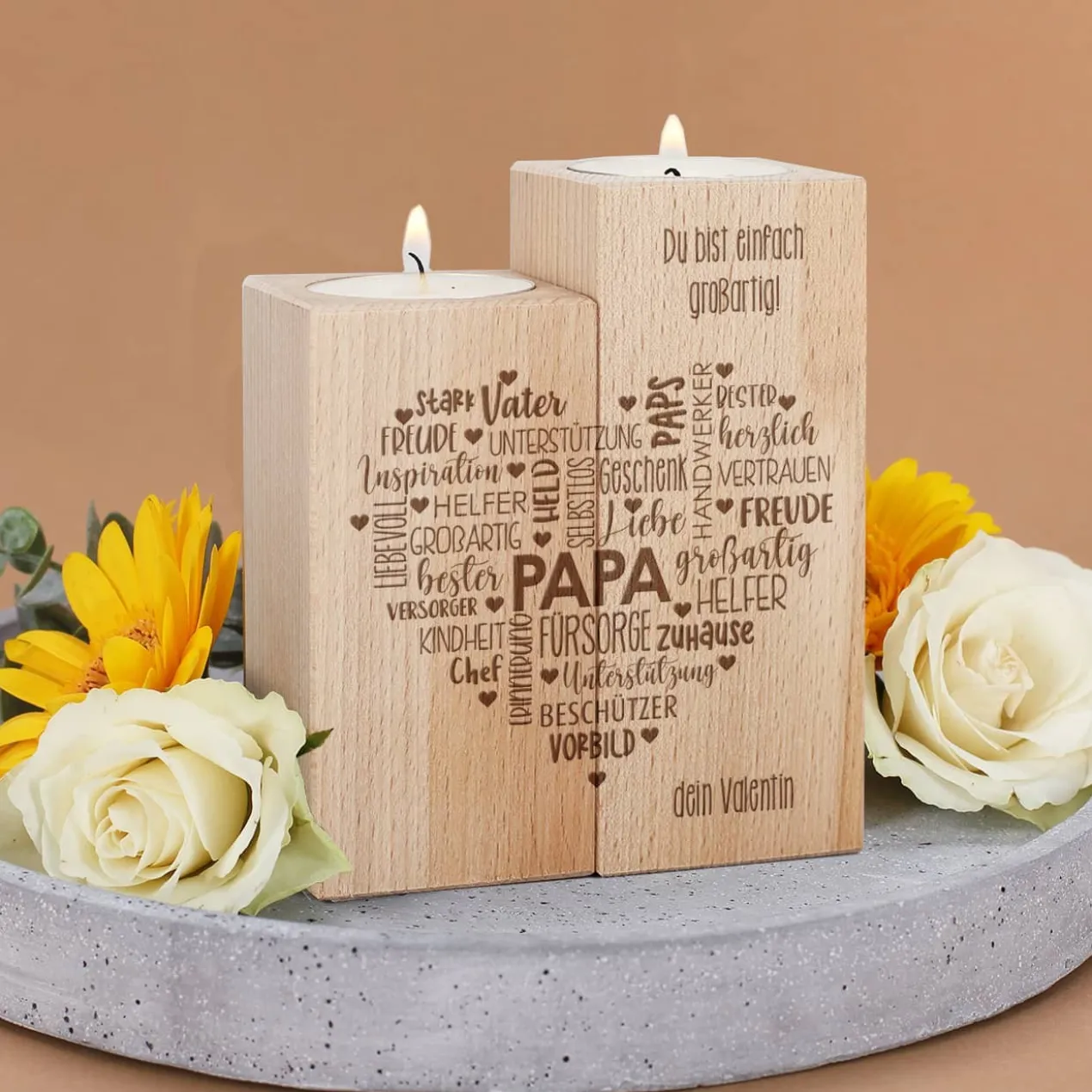 Vatertagsgeschenk - Teelichthalter aus Holz mit graviertem Herz & Wunschtext